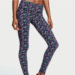 Victoria’s Secret VSX Sport Geo Print Leggings